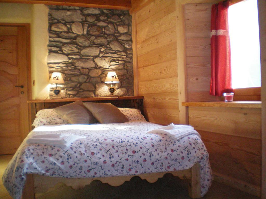 Au Coeur Hotel Verrayes Room photo